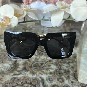 ALDO NEW SUN GLASSES